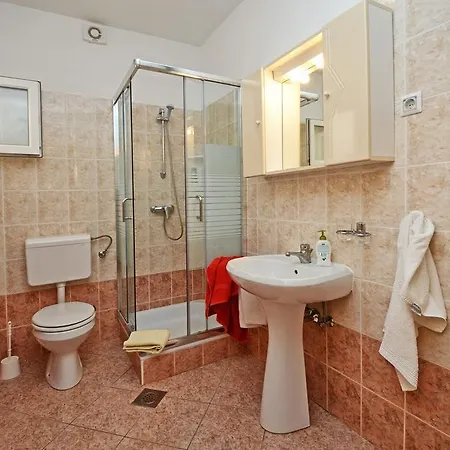 شقة Rajic بوريتش